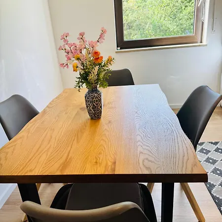Work & Family Comfort In Heidingsfeld Διαμέρισμα *